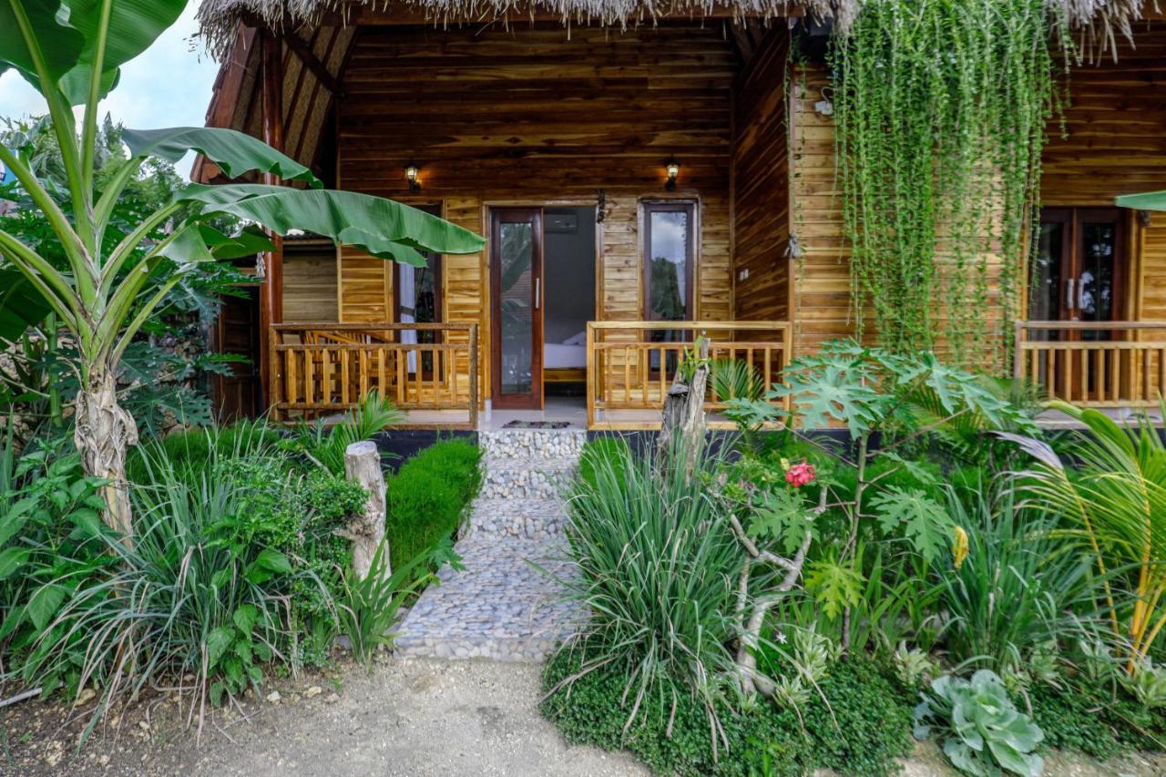 Indah Guest House Nusa Penida Sakti Kültér fotó